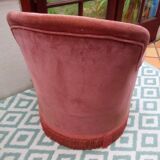 Pink velvet padded toad chair