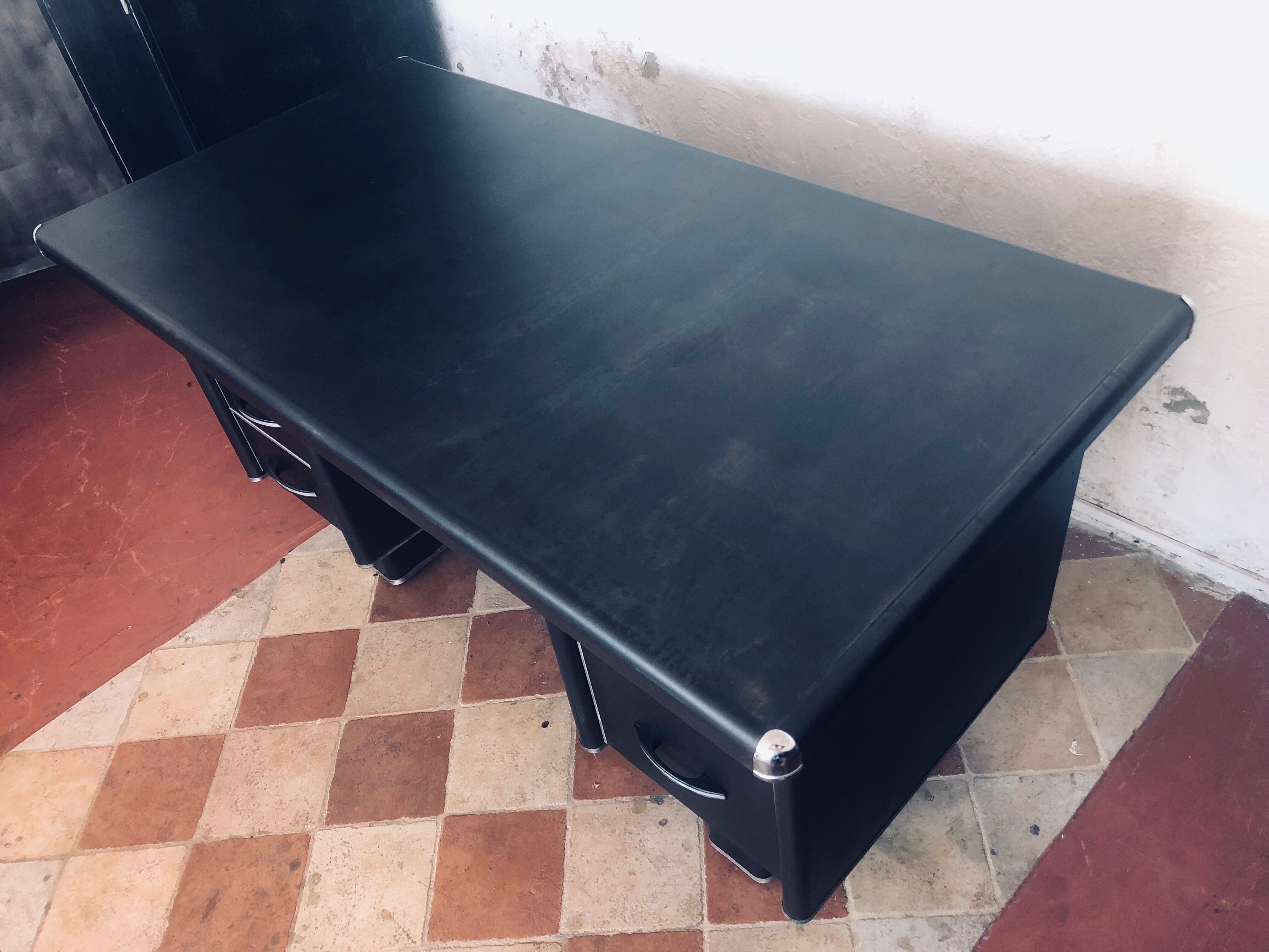 Renovated industrial desk 60s