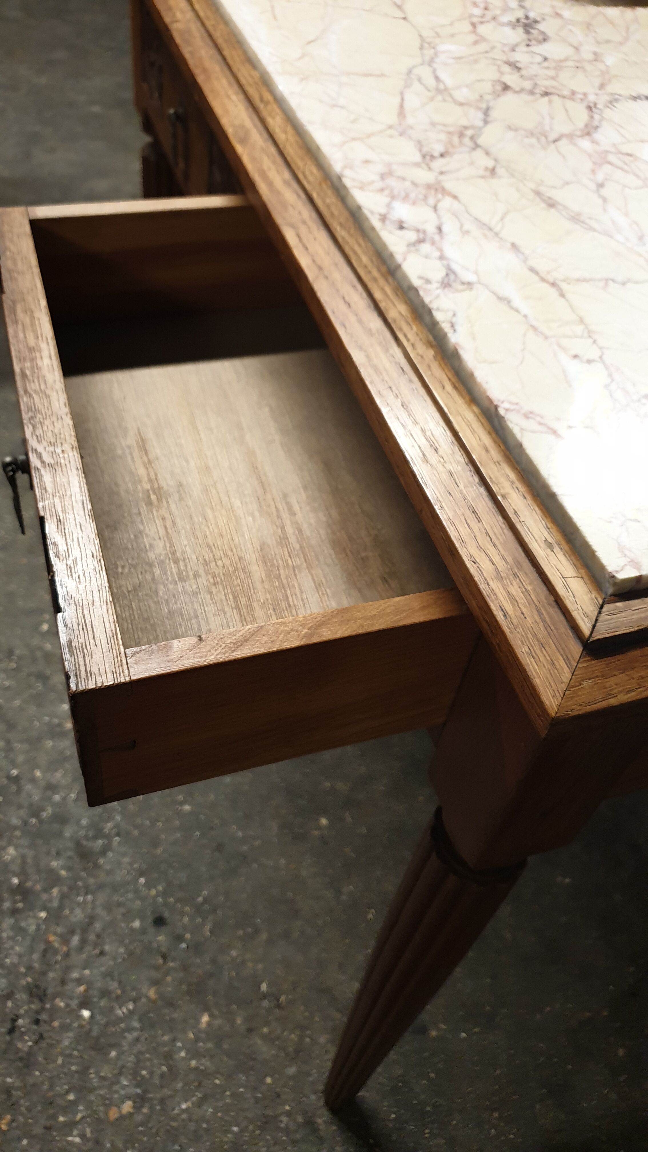 Period art nouveau hairdresser