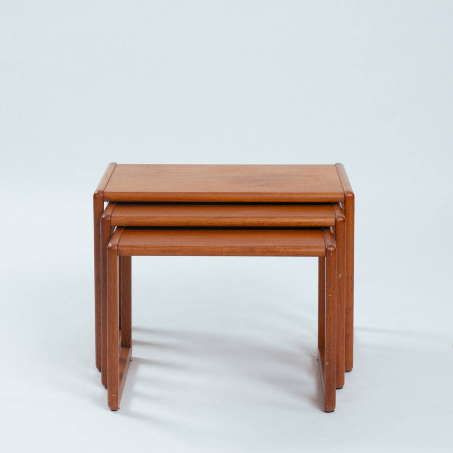 set of 3 nesting Teak tables, danish design, 1970s