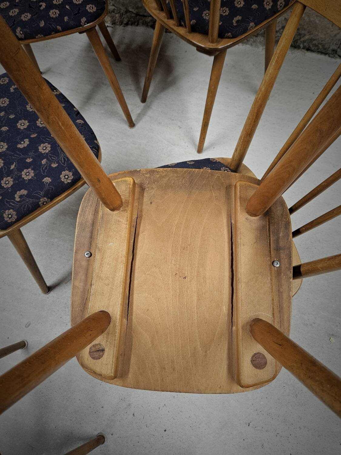 Lot of 6 bistro bar chairs from the 1960s