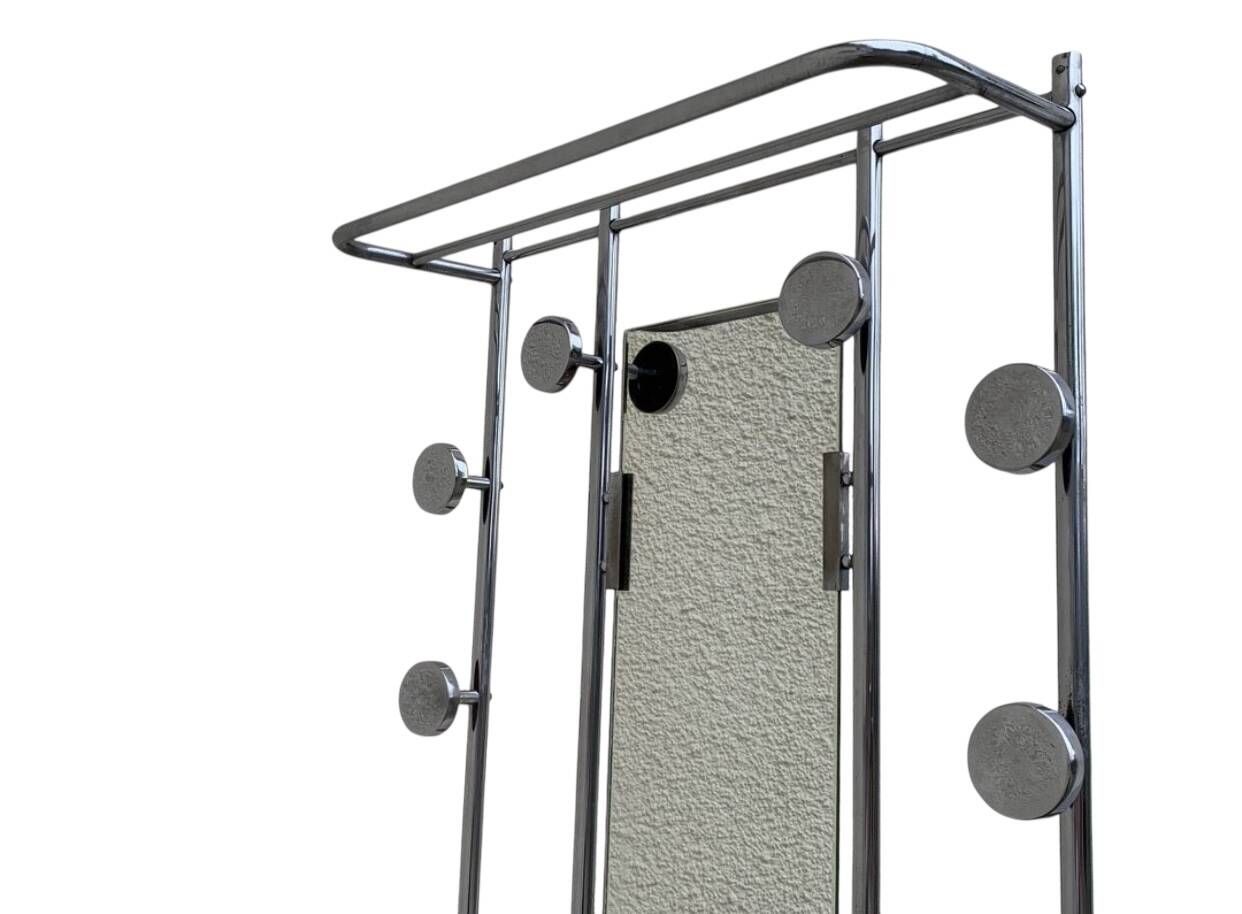 Chrome-plated aluminum entrance locker, 1950s