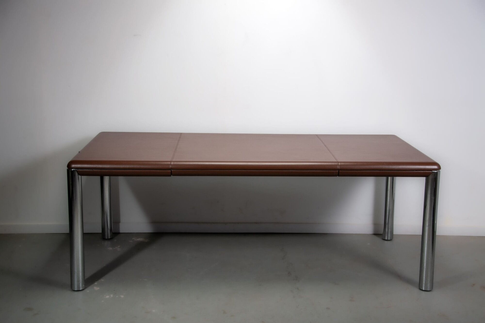 No. 3055D table desk and No. 3076 credenza extension from the Pfister Executive Office Collection for KnollStudio, circa 1988