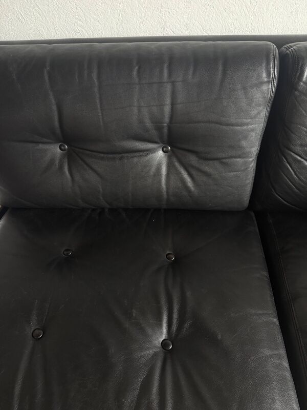 Canapé en cuir mobilier international 70's