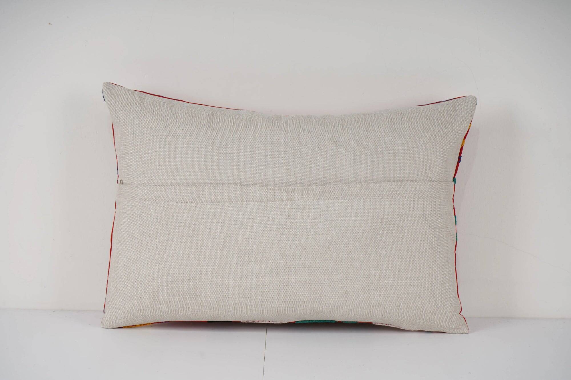 Vintage embroidered cushion cover 41x61 cm