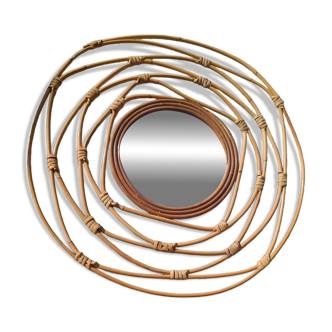 Round rattan mirror