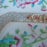 Ancien plat en porcelaine Chine Asie carré bord chantournés