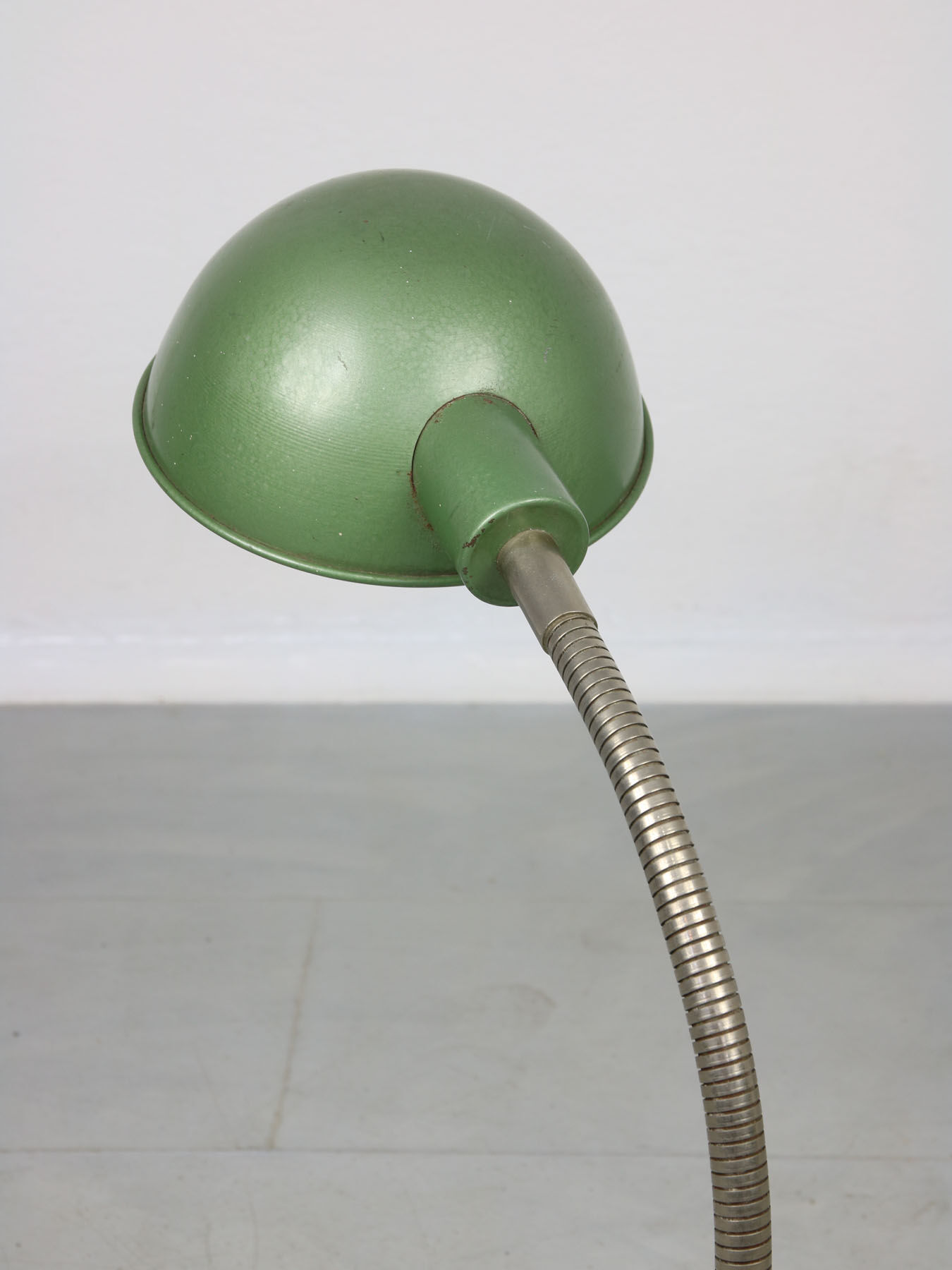 Vintage green gooseneck table lamp