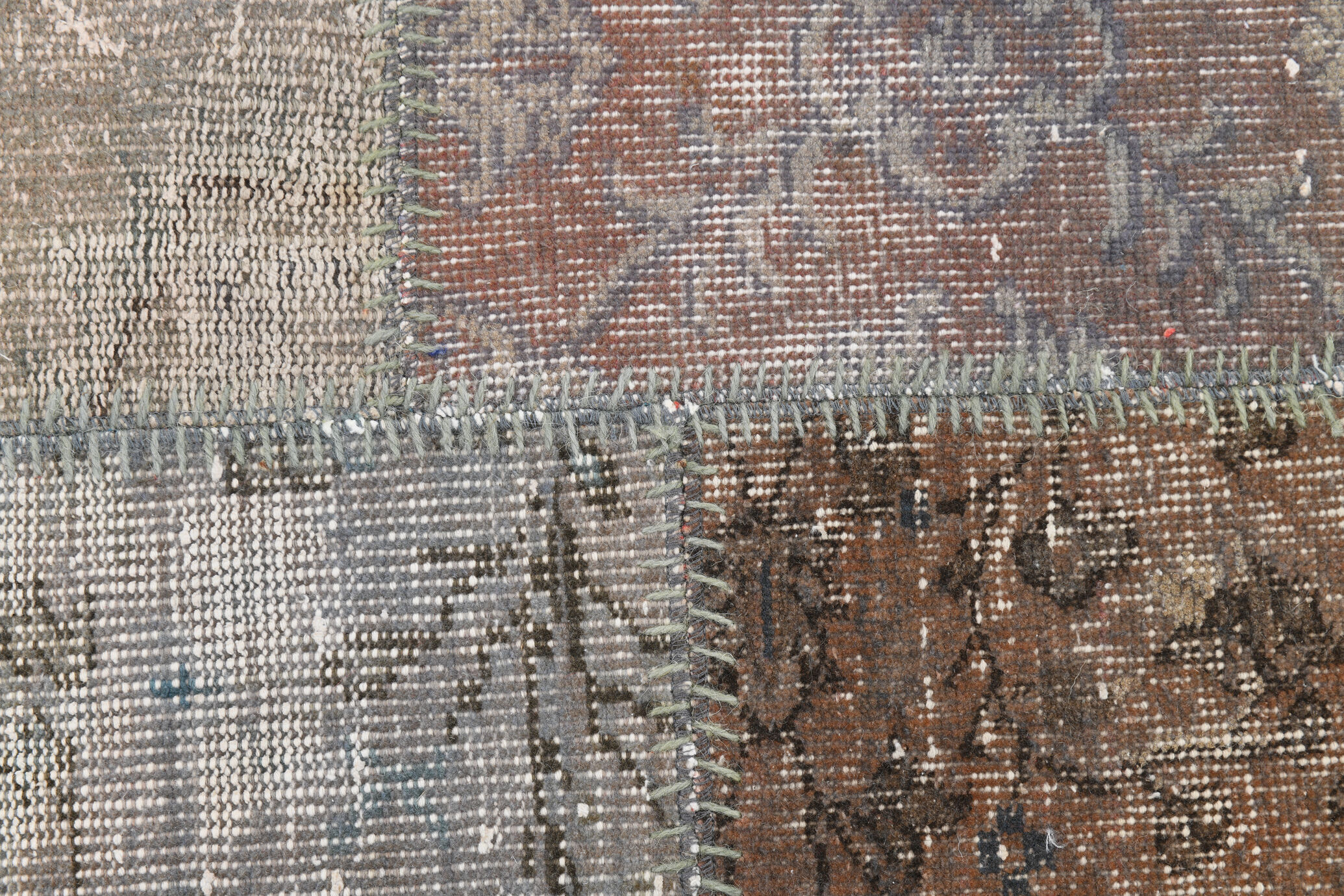 Gray & bronze patchwork tapis rug, 247x172cm