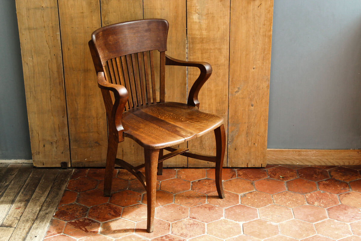 American office chair, 20s