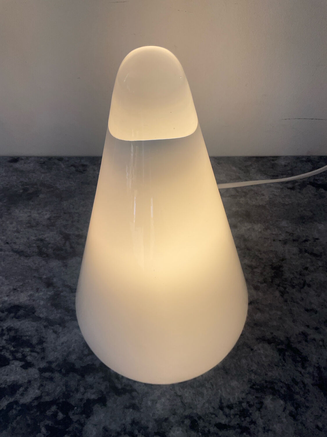 1980s Teepee lamp ed.Ilu