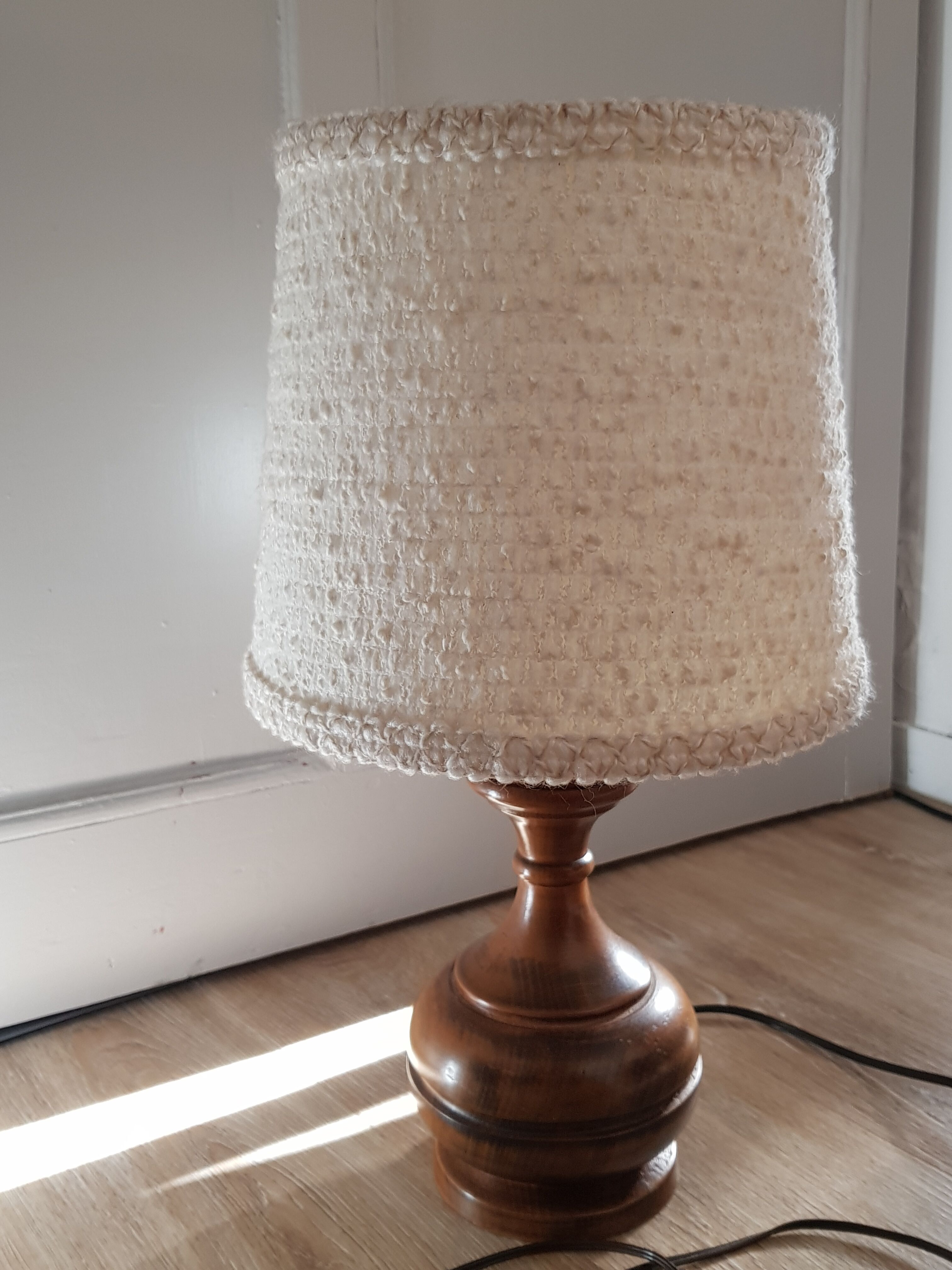 Cotton wood table lamp