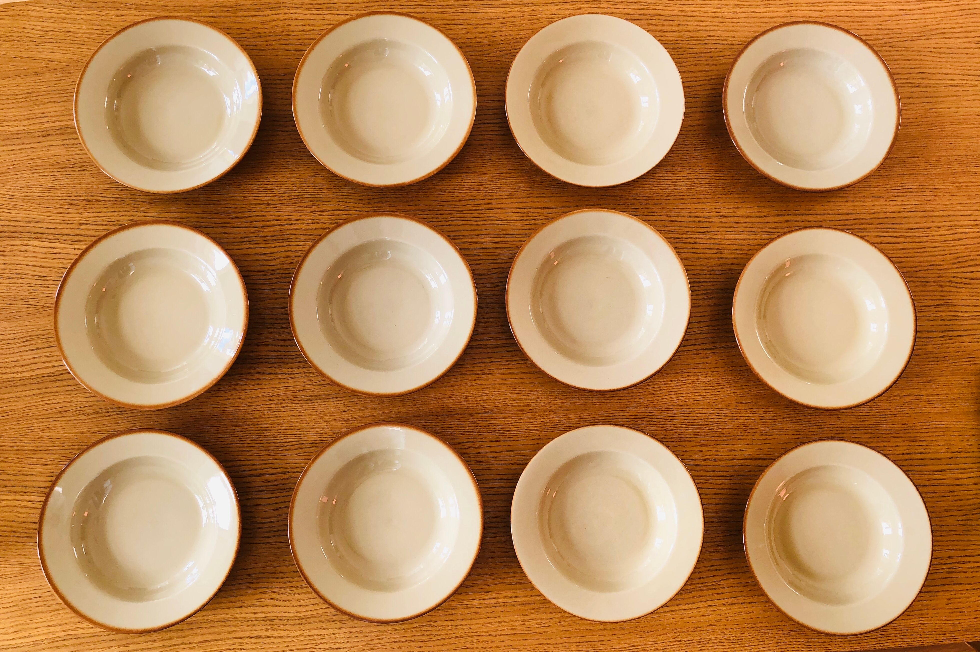 Lot d'assiettes creuses et plates Tulowice