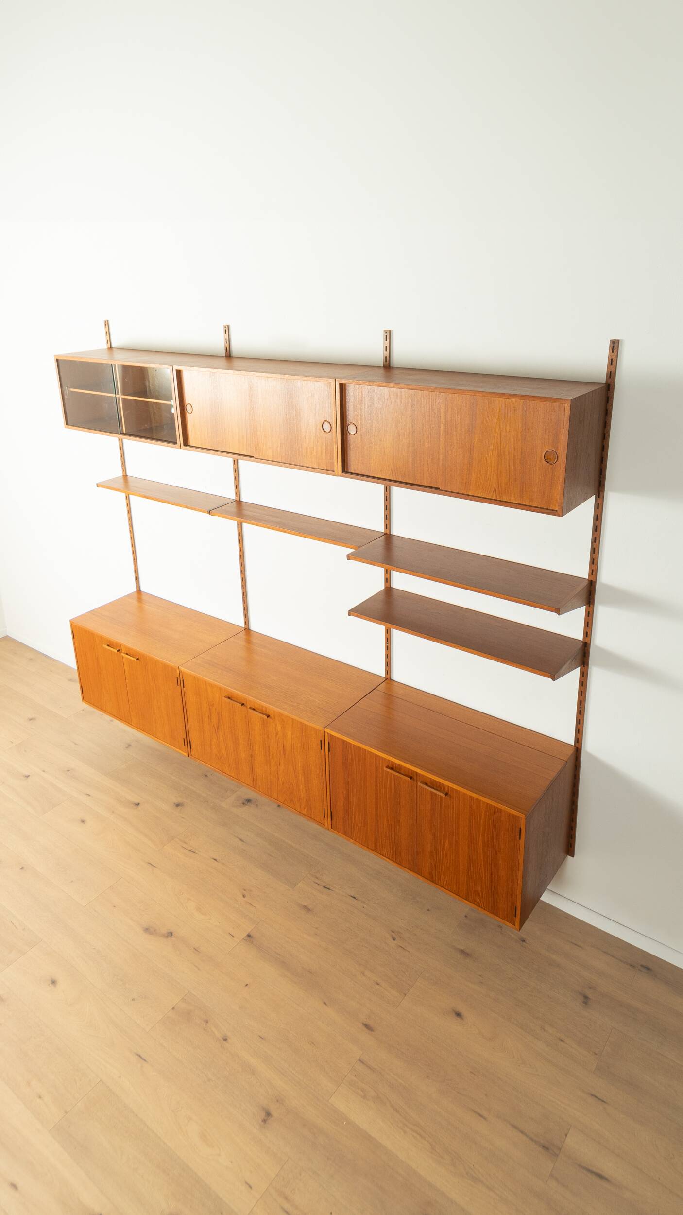FM Møbler wall unit by Kai Kristiansen, 1960s, teak, restored
