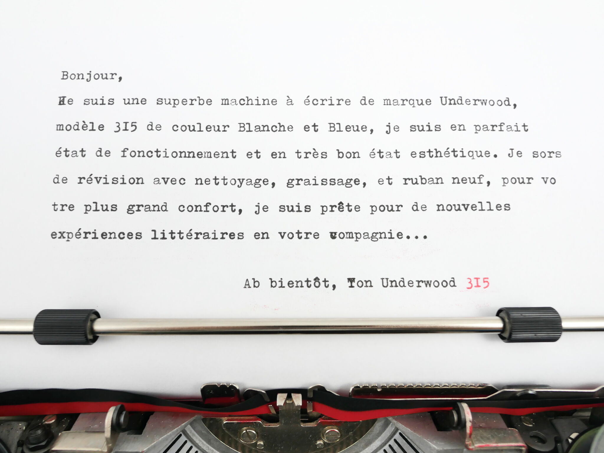 Underwood 315 vintage blue typewriter