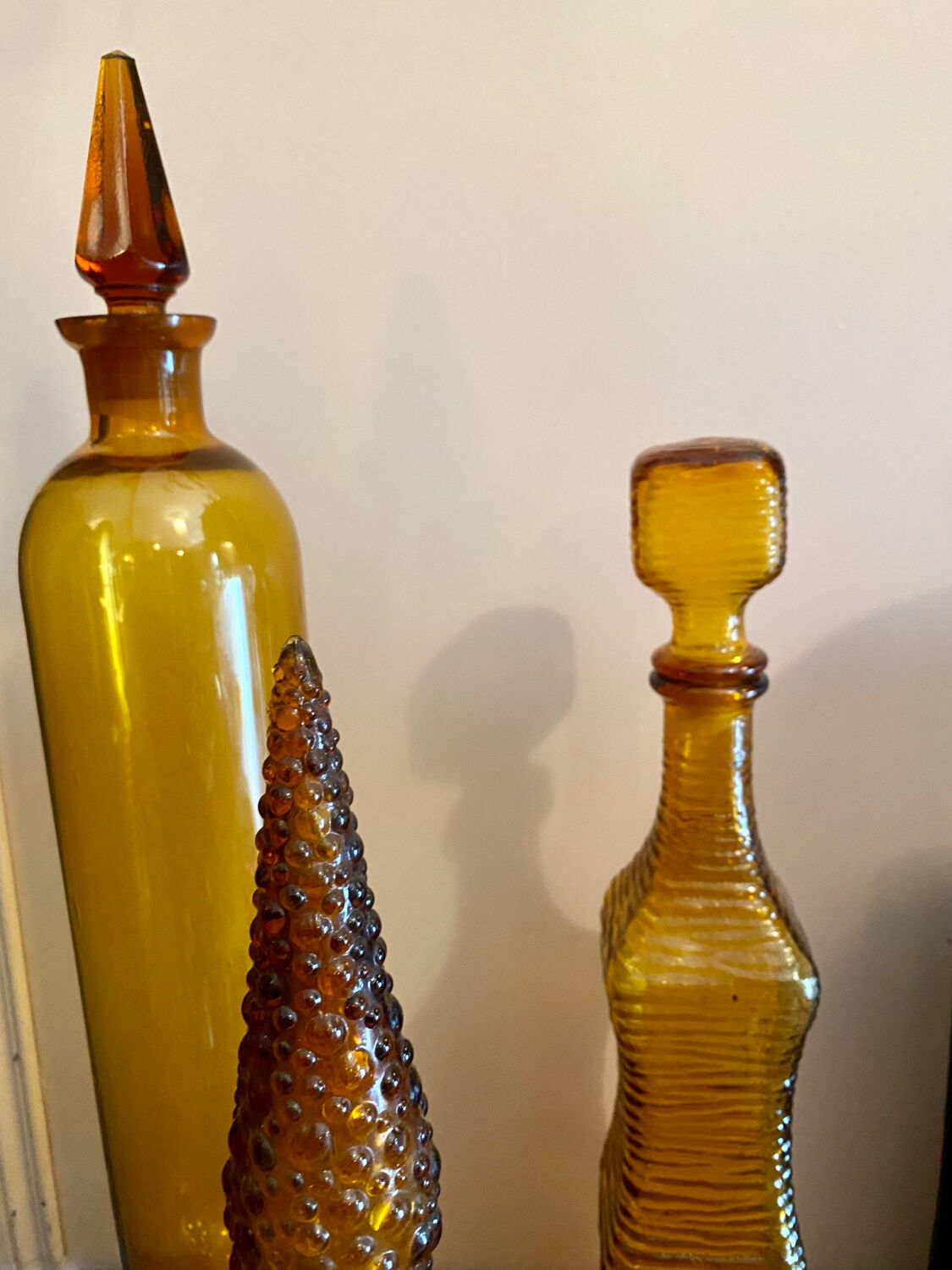 Lot carafes Italian glassware