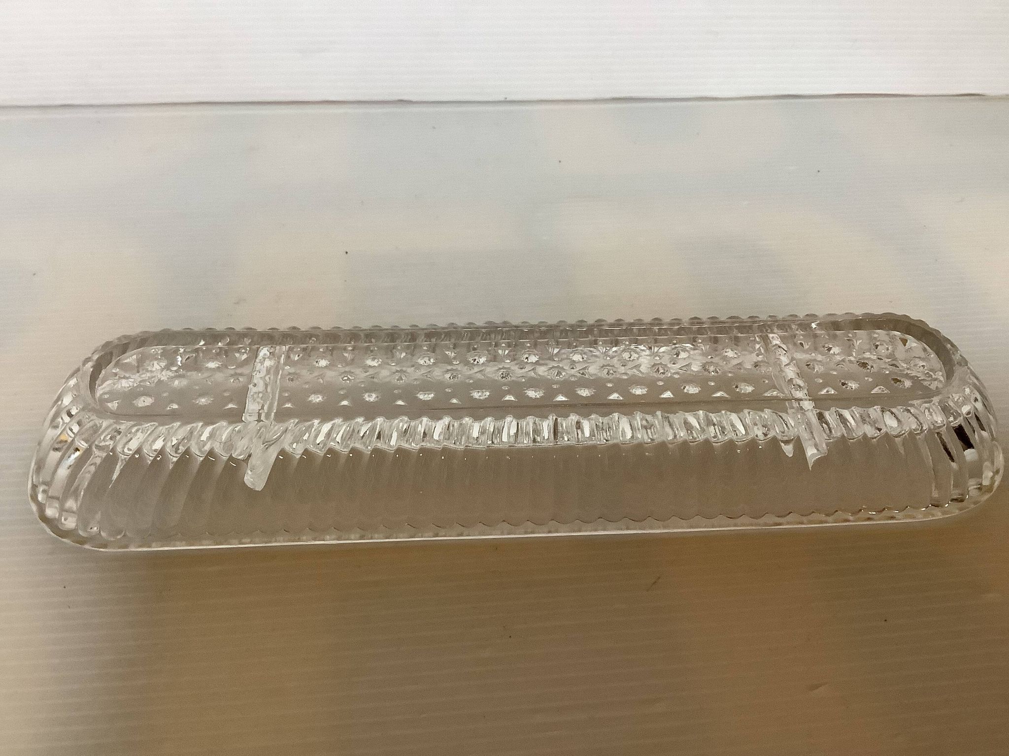 Vide poche, baguier verre moulé géométrique