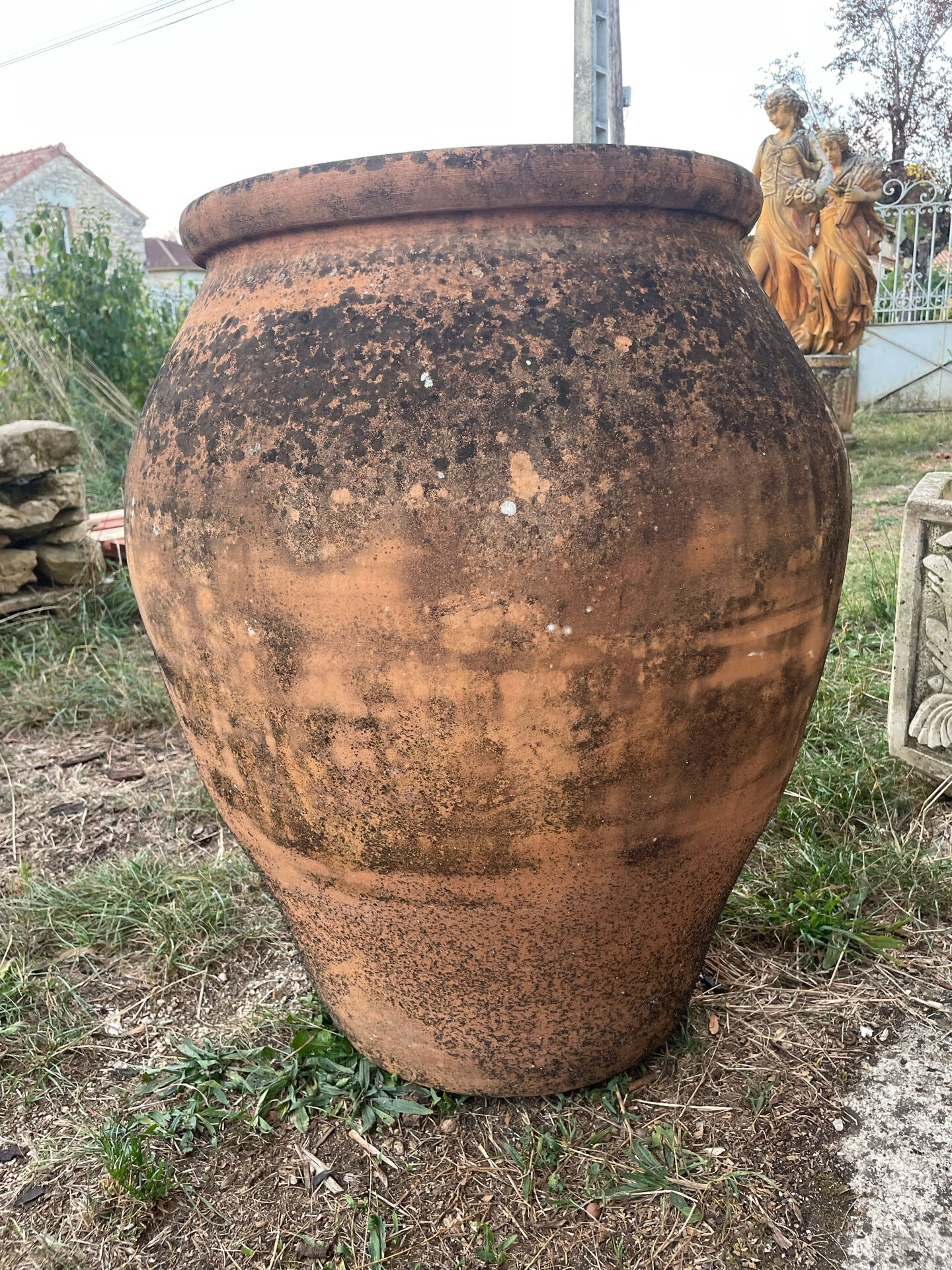 Very large ancient handmade terracotta jar – 80 cm