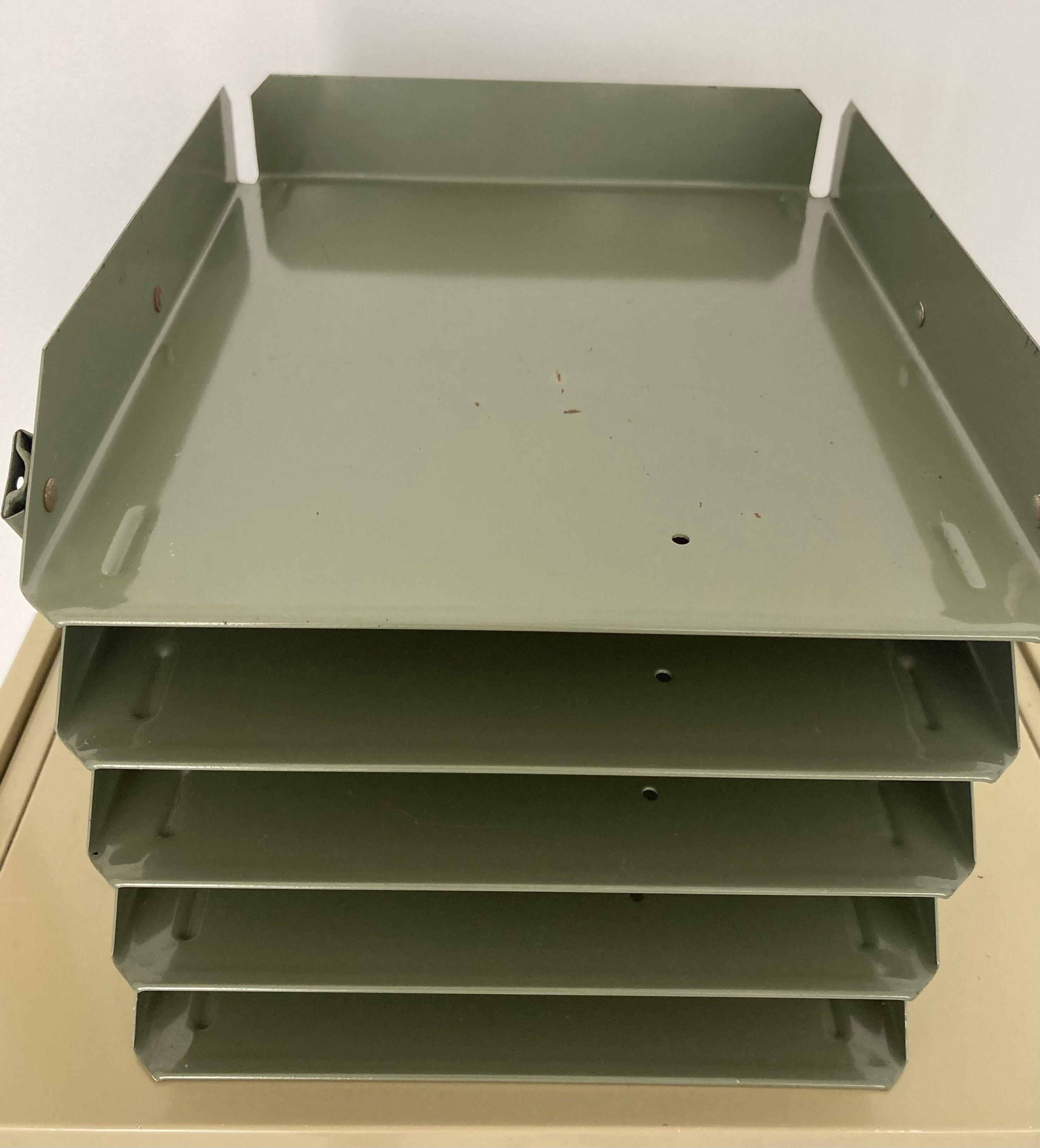 Trieur de bureau en métal années 50