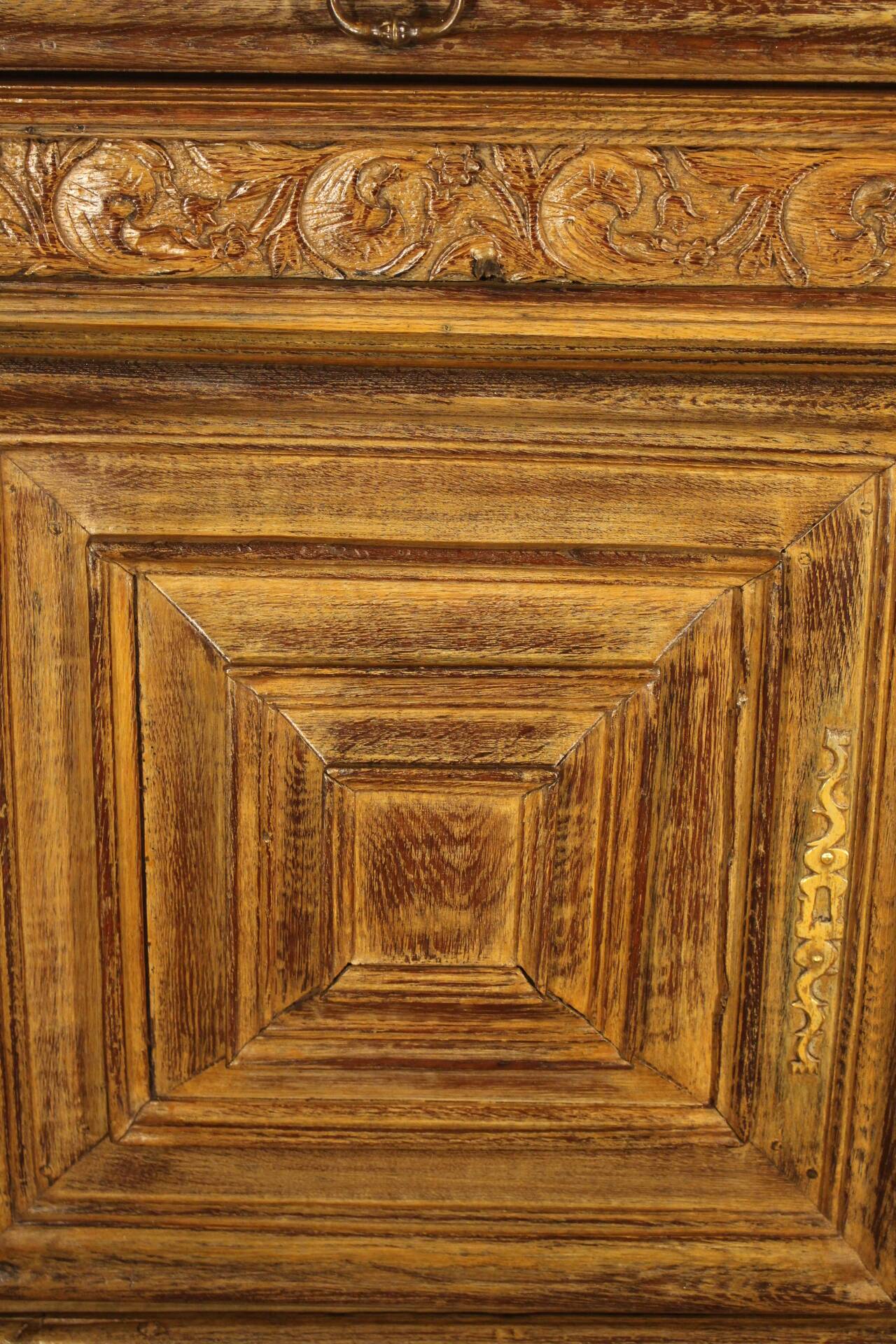 Bahut de chasse 18e siècle