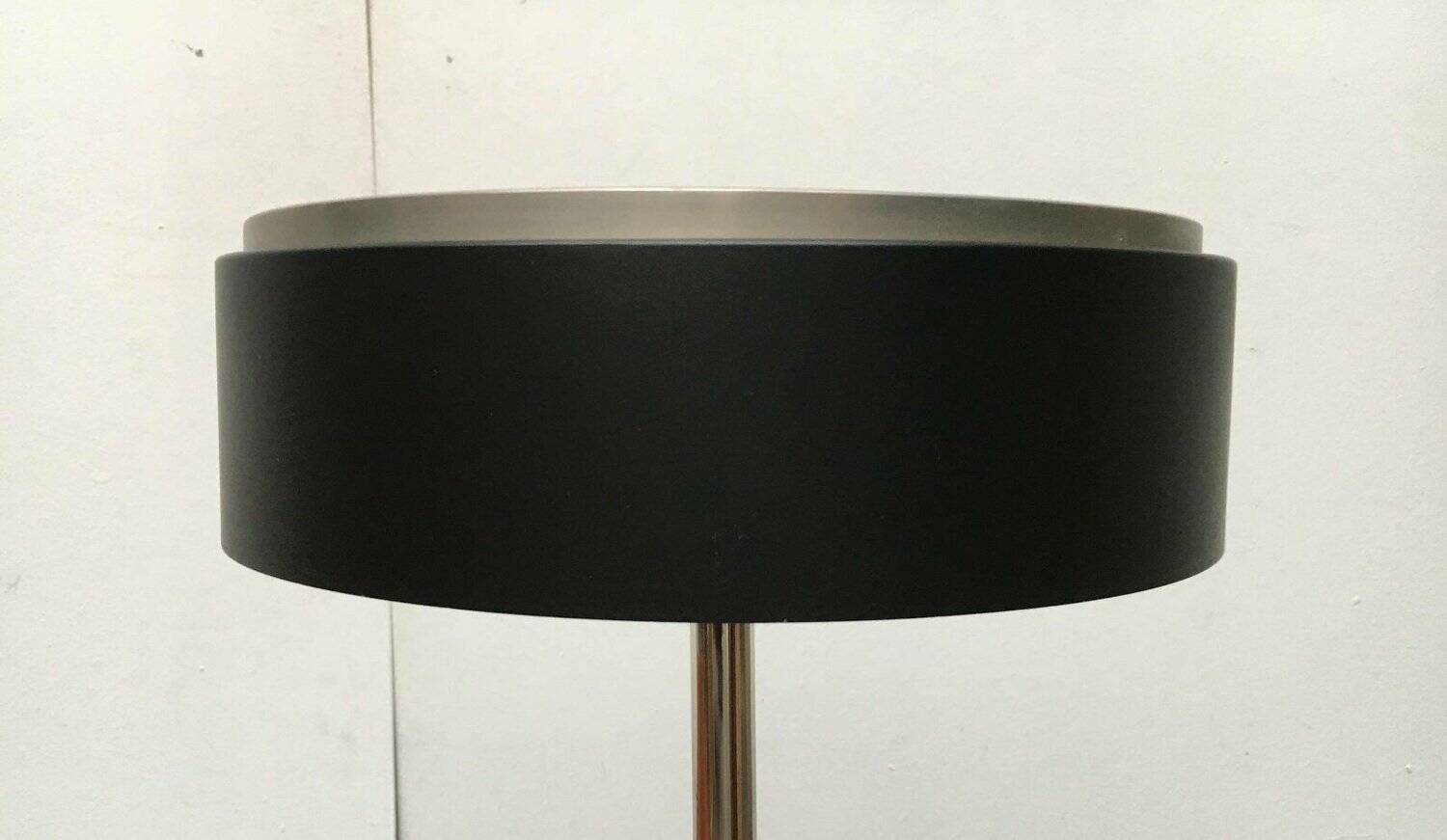Mid-century minimalist table lamp by Hillebrand Leuchten, 1960s.