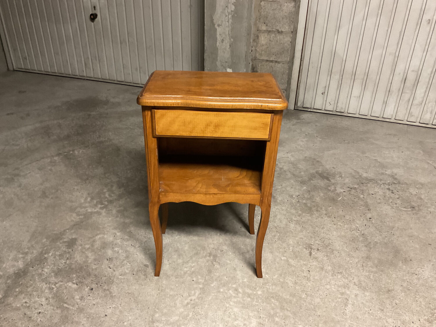 Meuble bois vintage