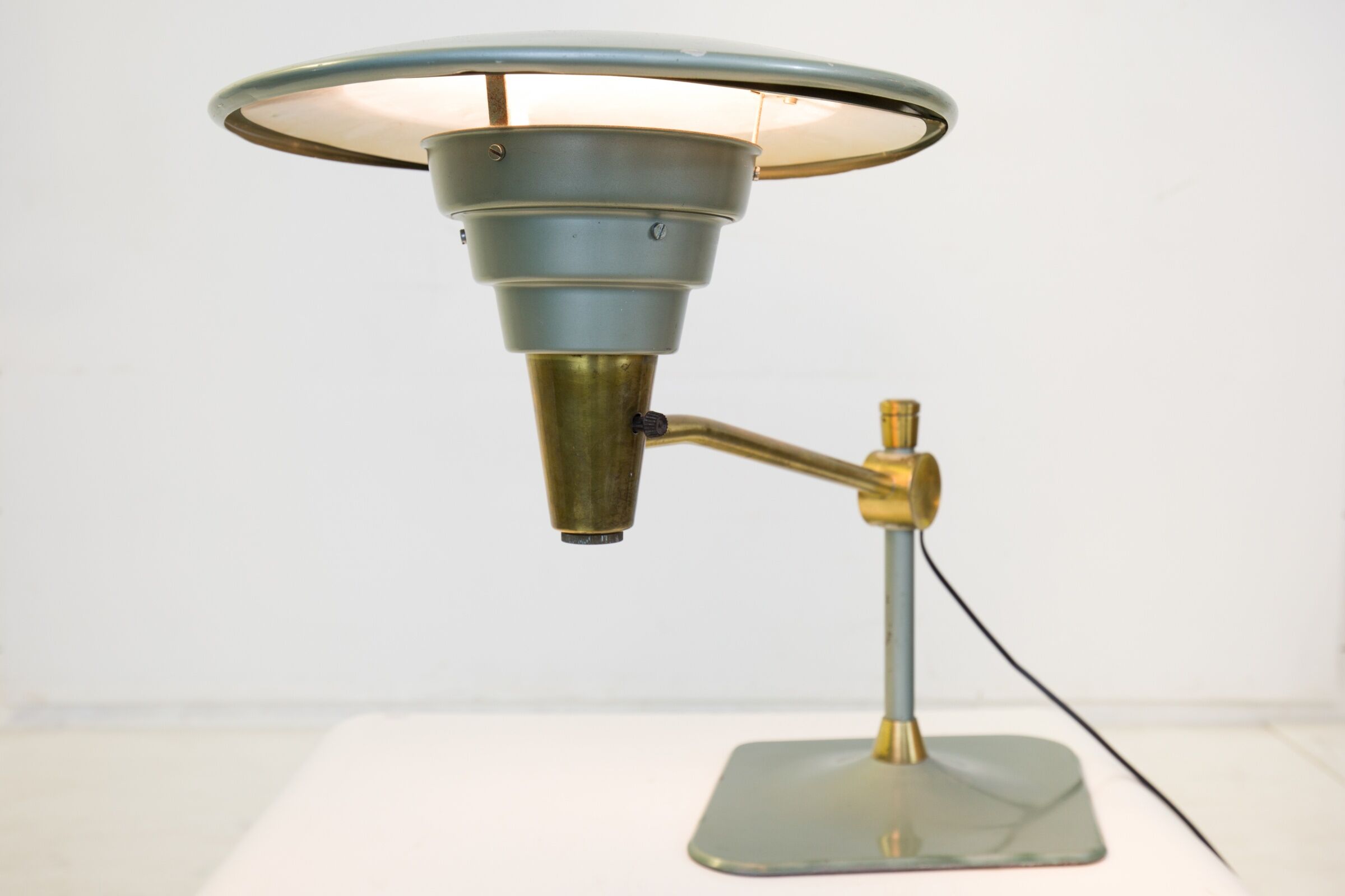 Dazor USA desk lamp, 1950s