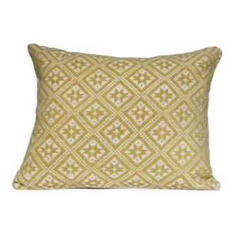 Mustard Dokmai cushion 40x50 cm