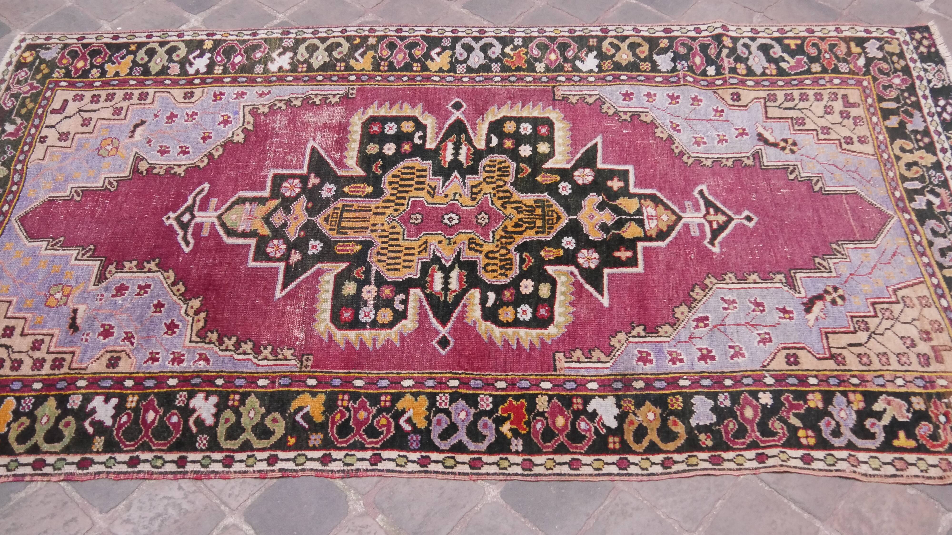 An ANCIENT Turkish handmade oriental carpet ANATOLIE 220 X 118