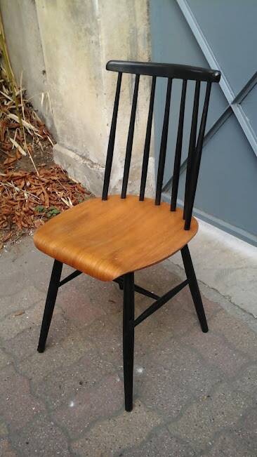 Tapered back chair 1960