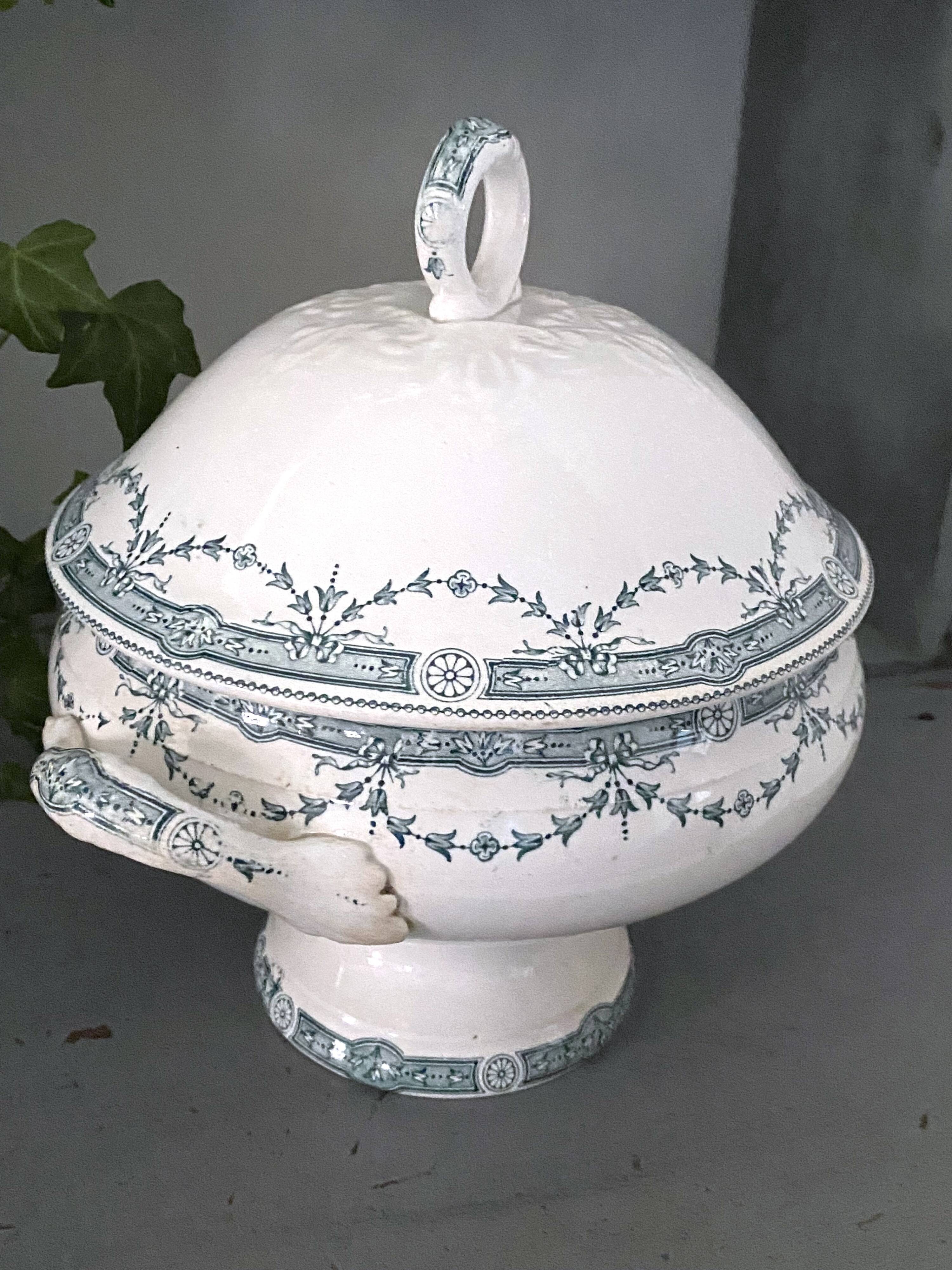 Moulin des Loups Soup Tureen