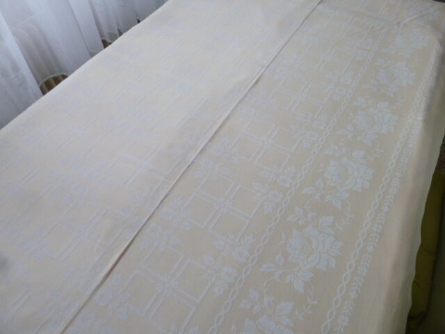 Vintage tablecloth in damask cotton champagne color