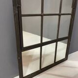 Miroir industriel en fer patiné, Tchécoslovaquie, années 1960