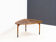 Table basse vintage en noyer