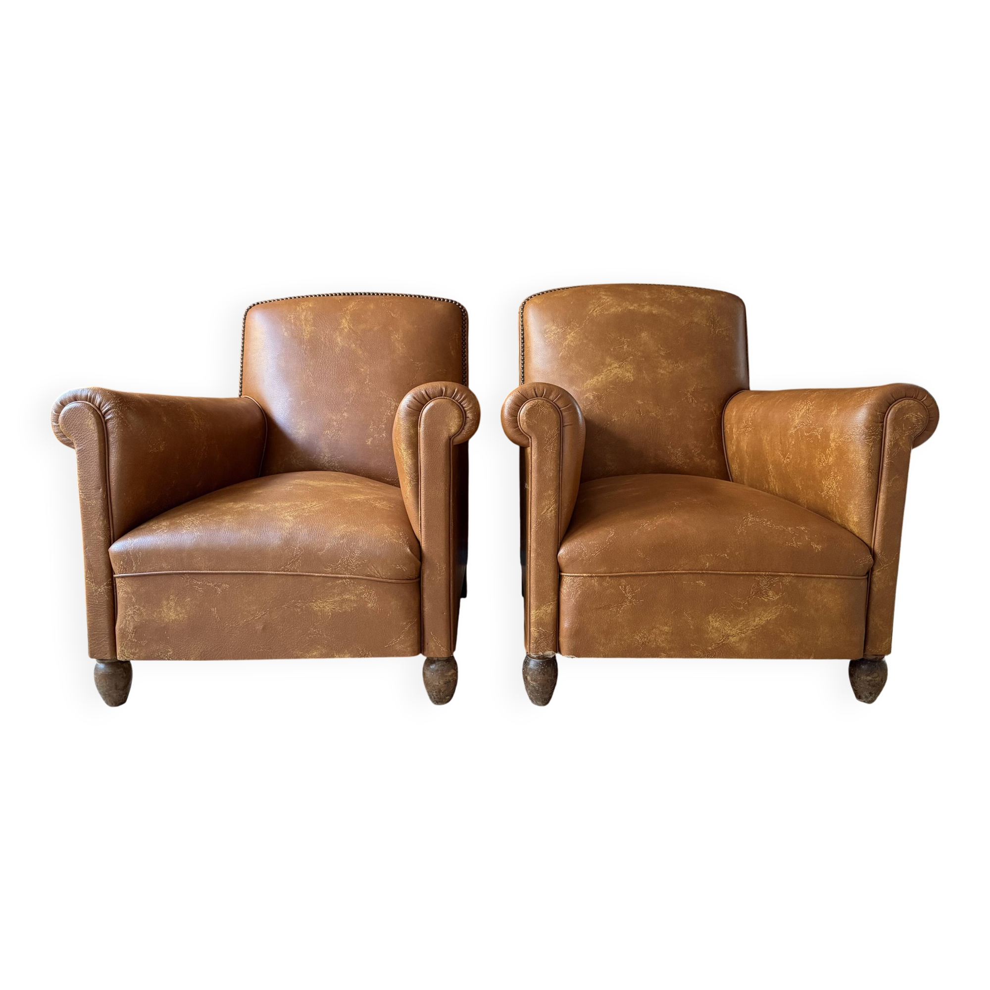 Pair of Club Armchairs in Imitation Leather