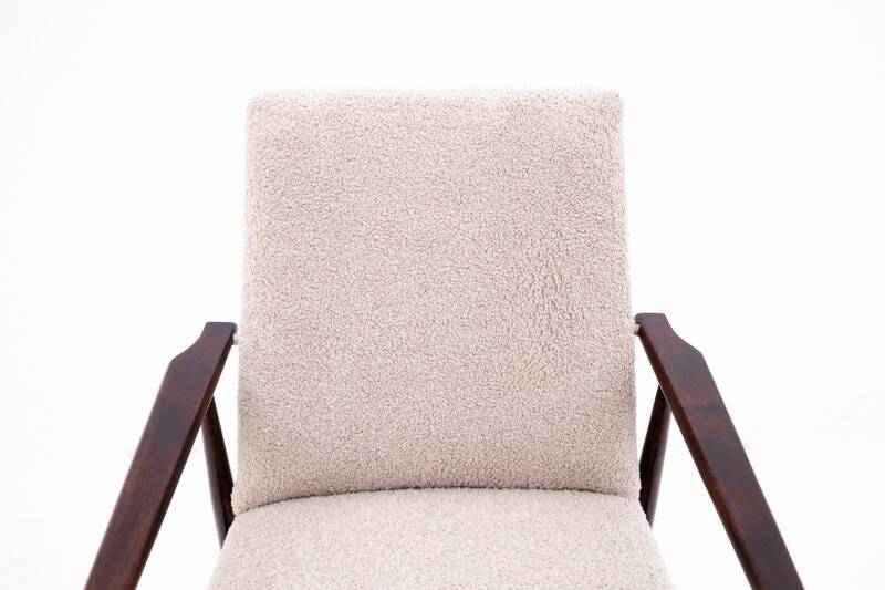 Armchair, model 300-190, designed by H. Lis, Poland, 1960s. After renovation.