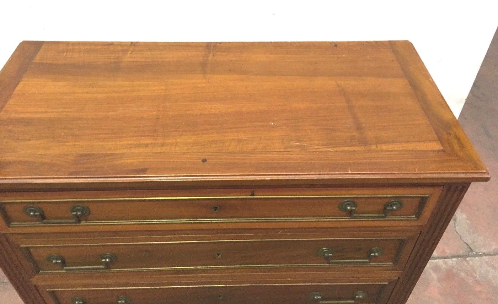 Dresser style Louis XVI Walnut