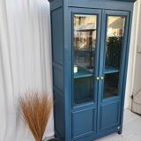 Bookcase with 2 glass doors
