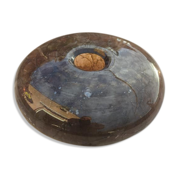 Flattened spherical vase made of glass paste