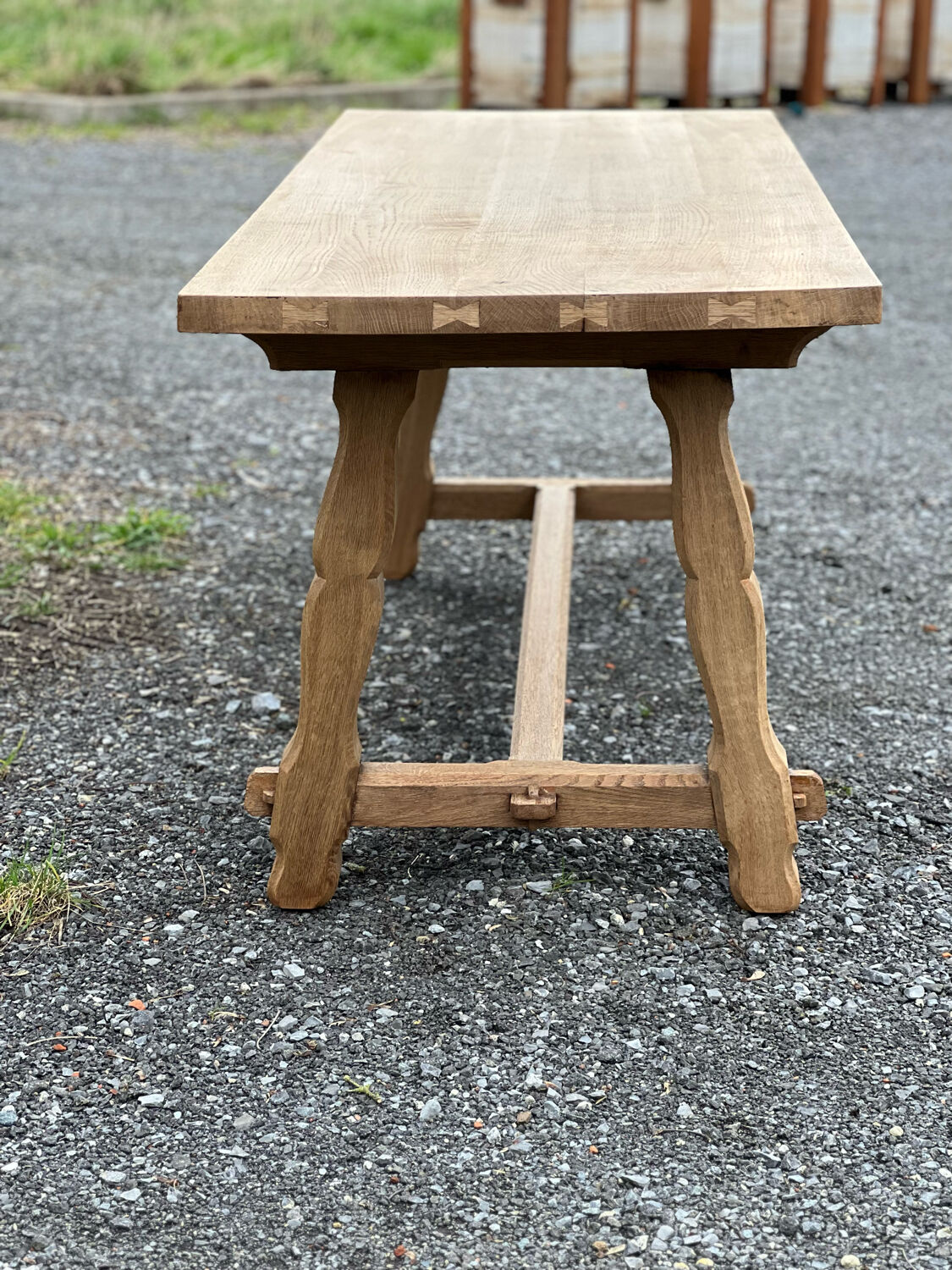 Farmhouse table