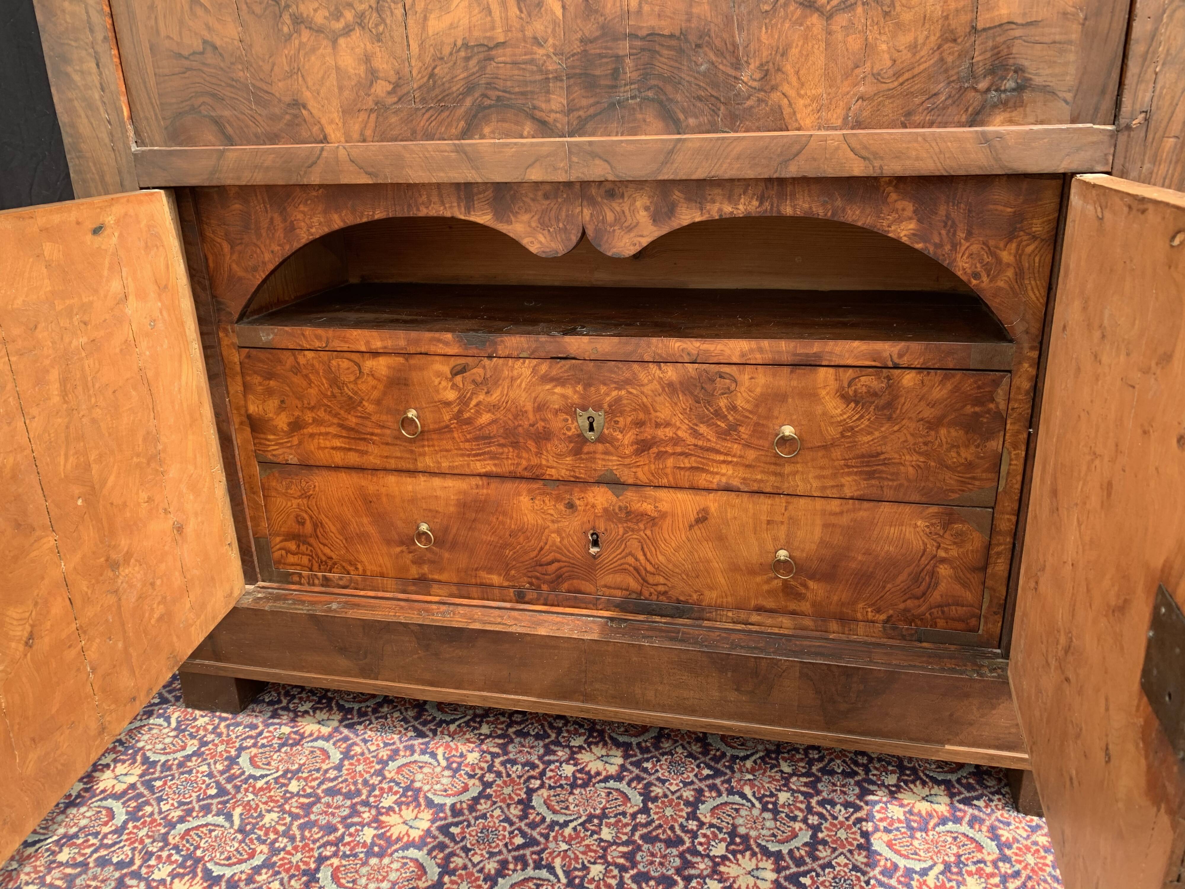 Secretary in walnut period 19th century