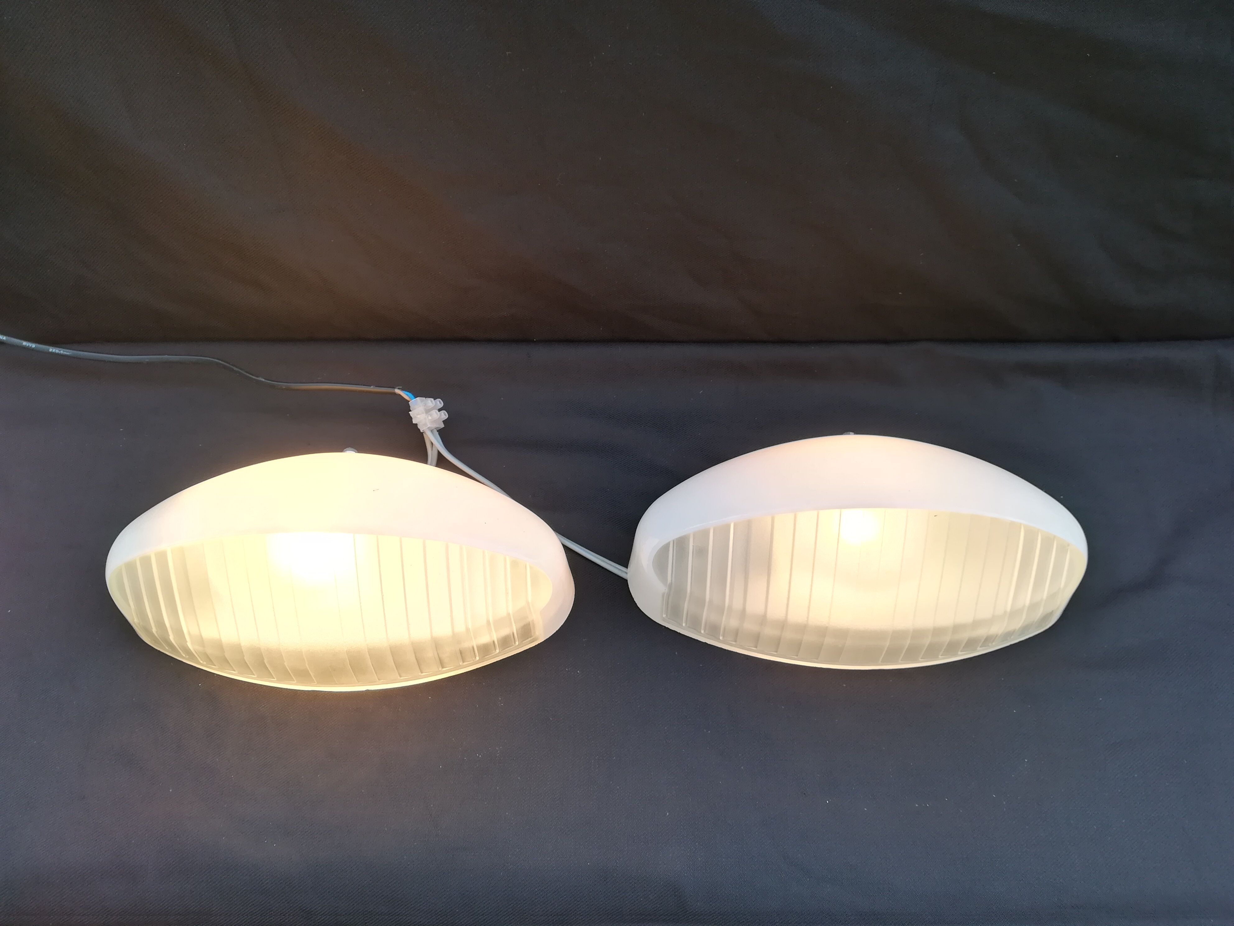 Holophane wall light