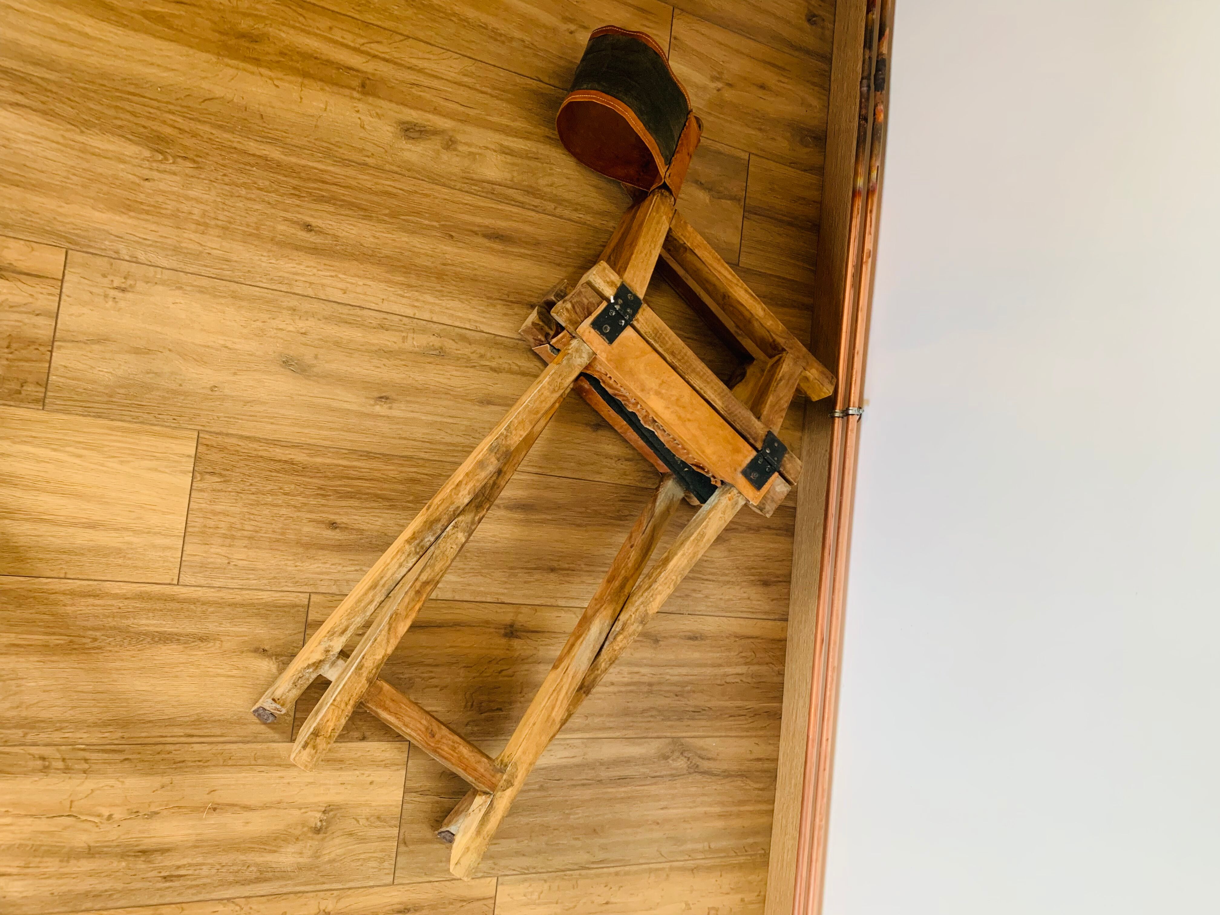 Fauteuil pliant bois et cuir