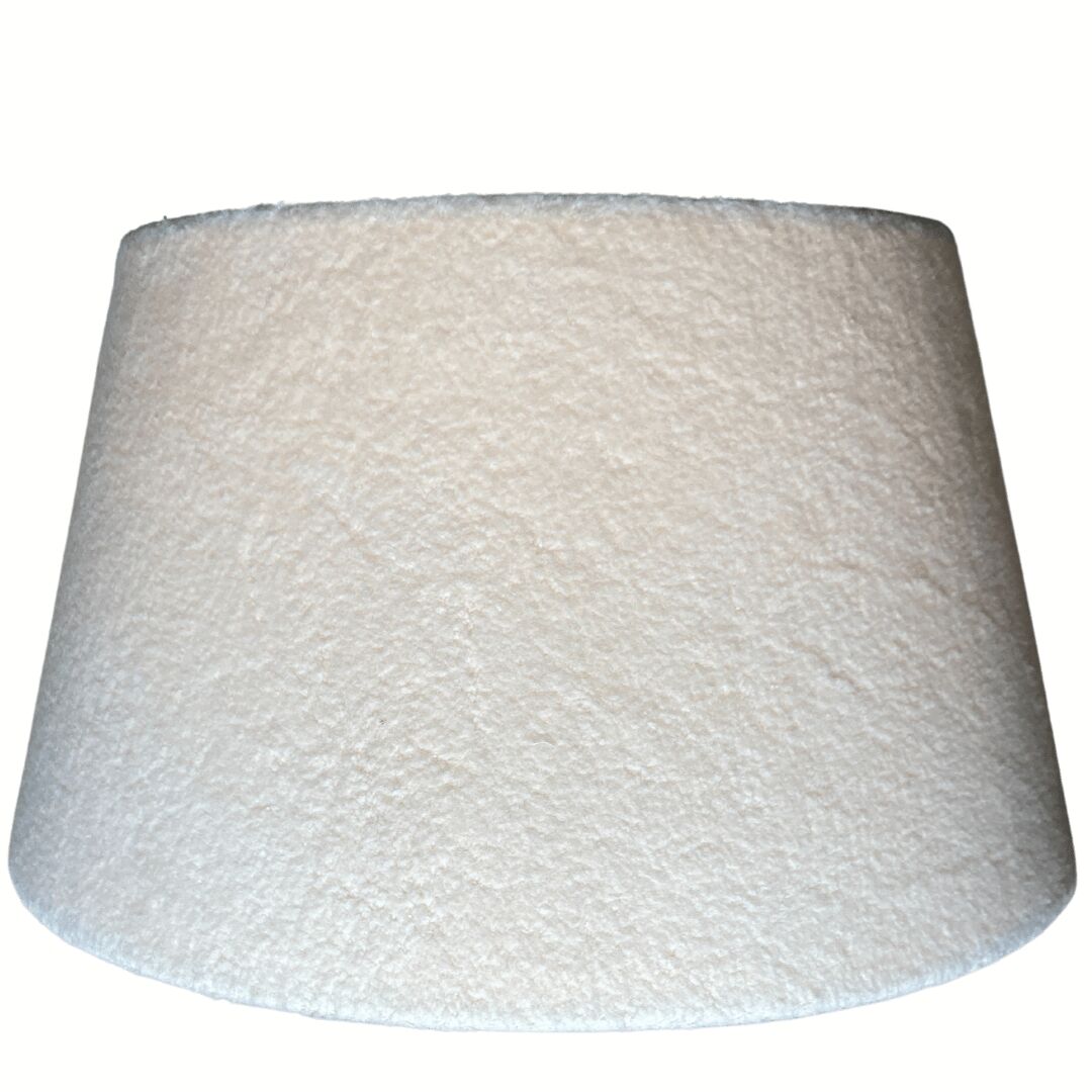 Paire de lampadaires faux bambou, abat-jour bouclé by Porta Romana