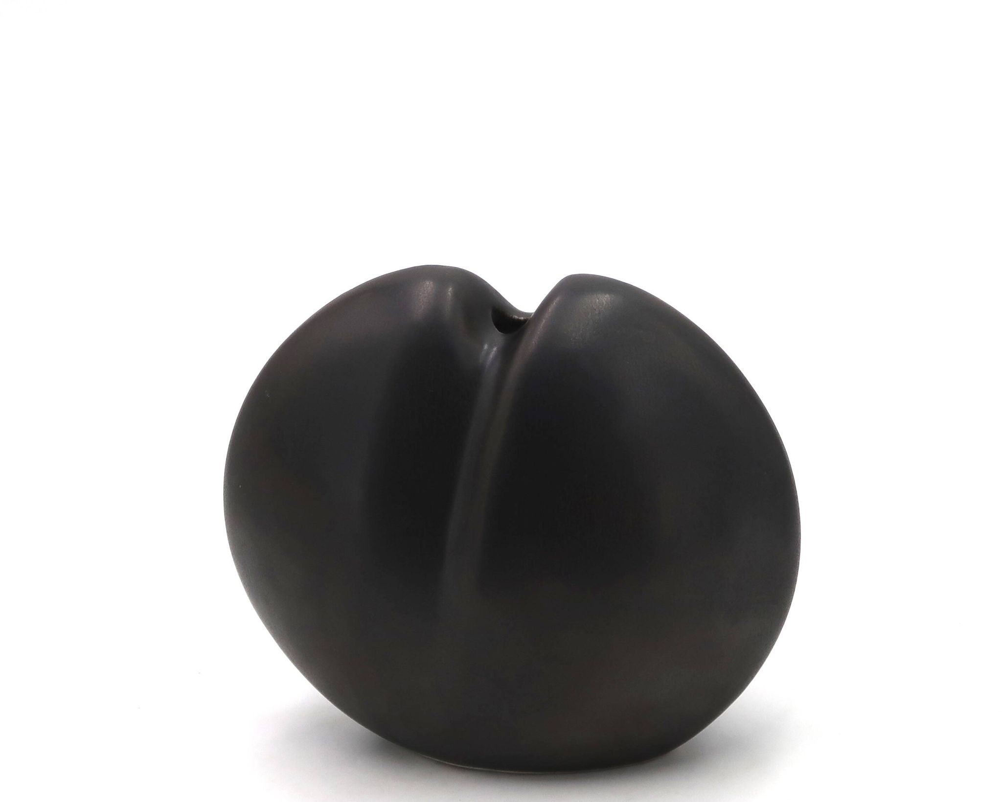 Vase noir en porcelaine de Jacqueline et Tim Orr, années 70