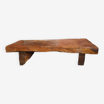 Table basse wasi sabi brutaliste en bois massif