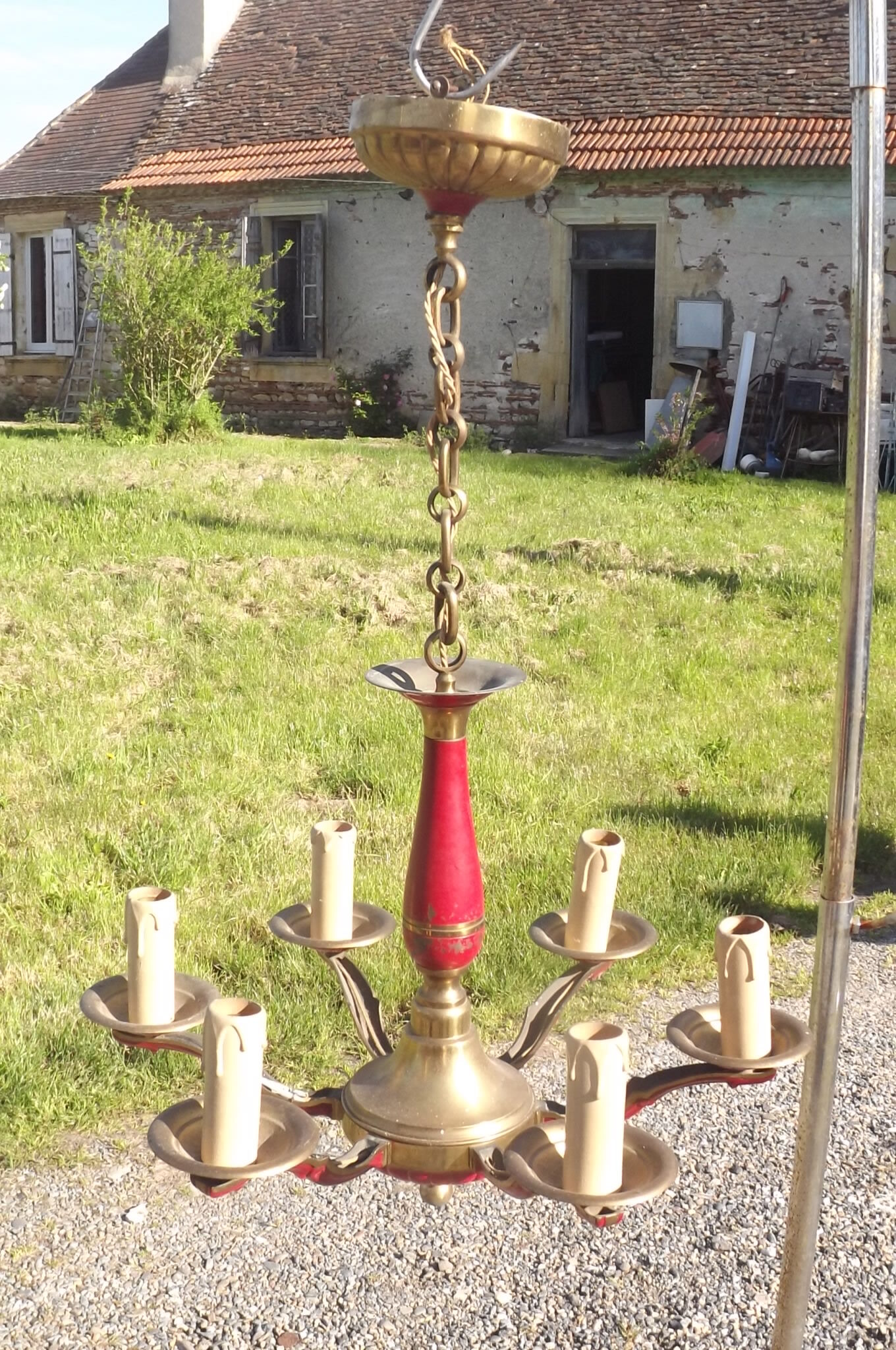 Lustre de Style Empire Tole rouge et laiton