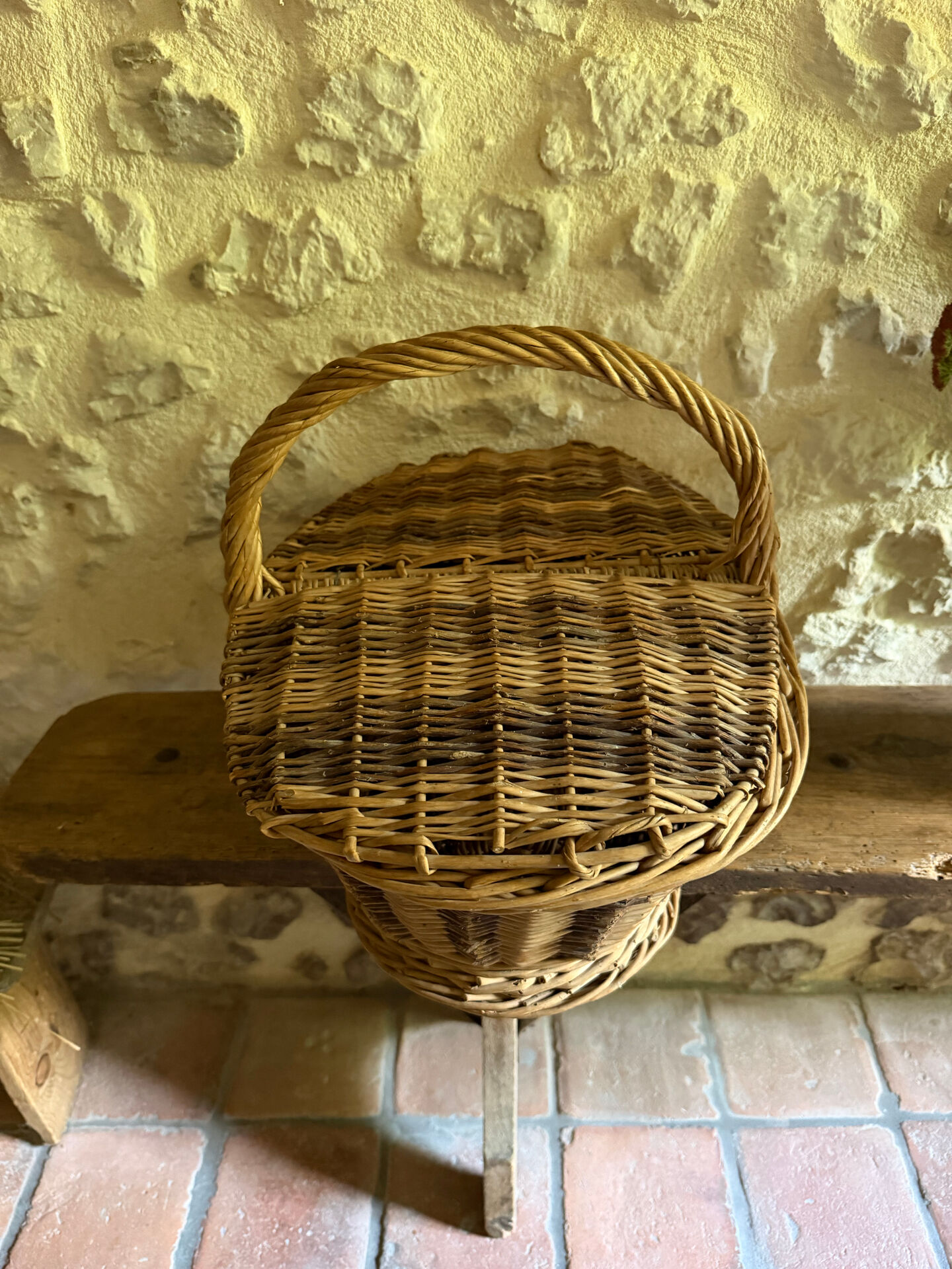 Panier en osier ancien avec couvercle