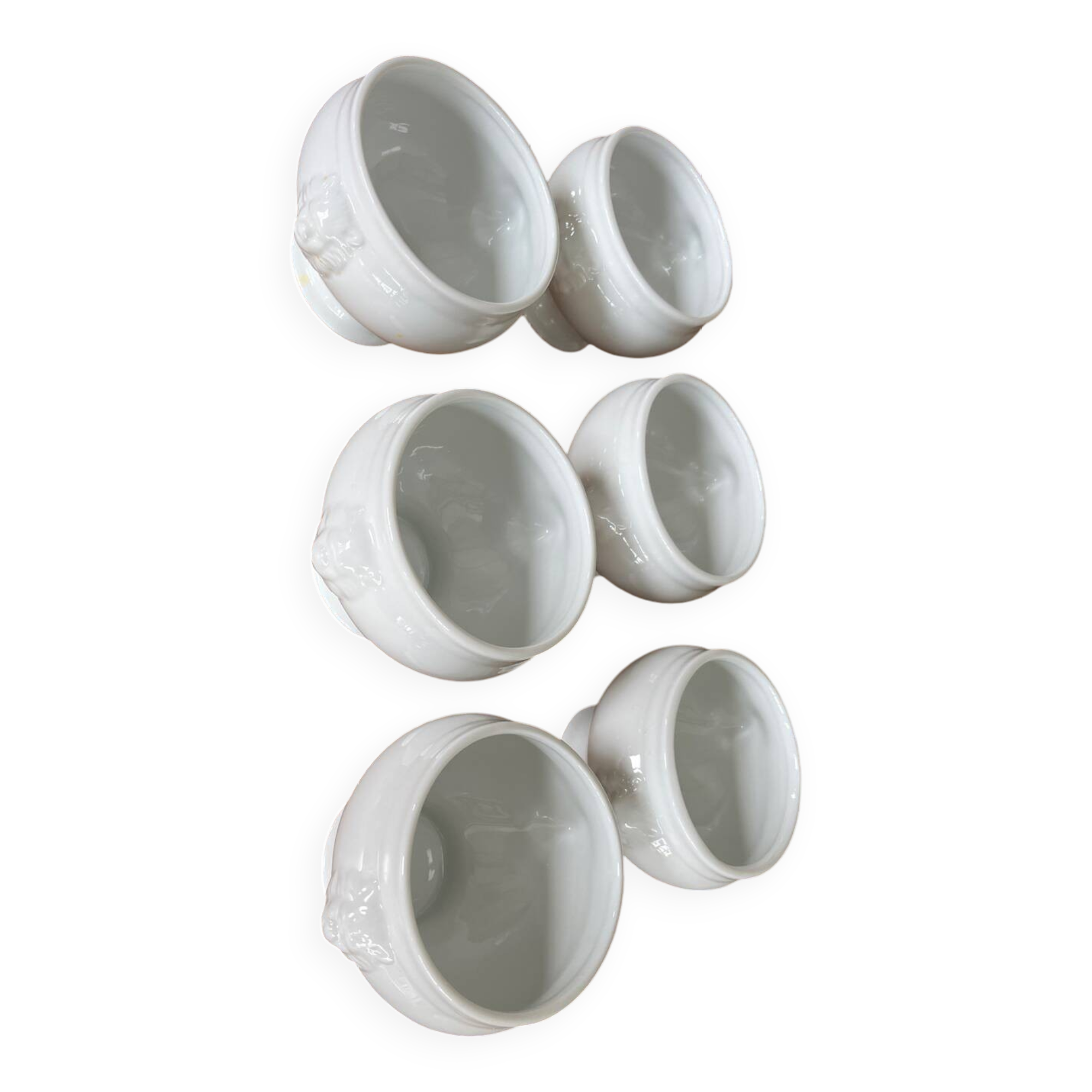 6 white porcelain lion head soup bowls