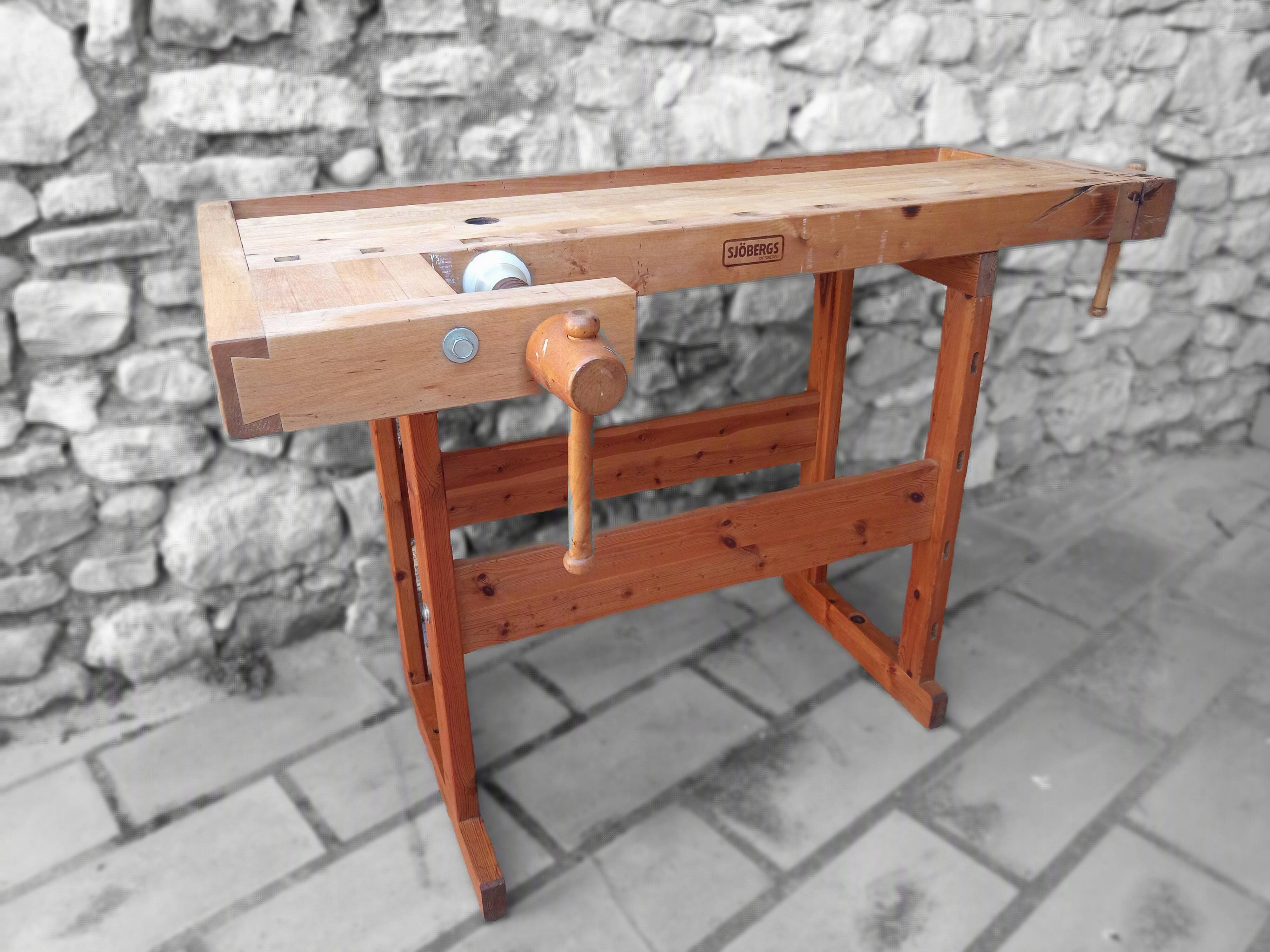Console - table from the Swedish brand Sjöberg - length 135cm
